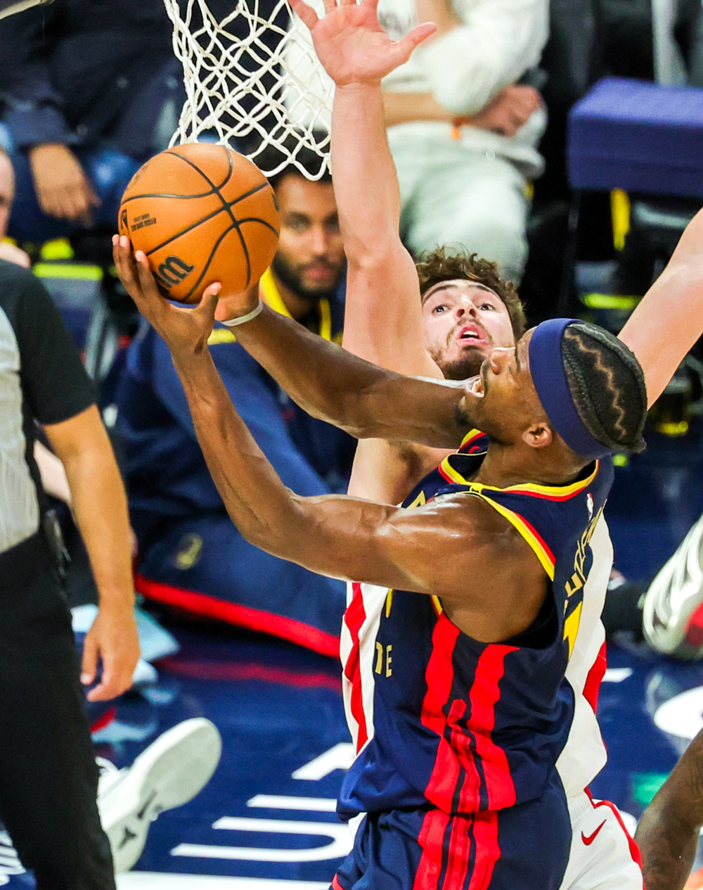 开云体育关于今晚NBA季后赛传出新动向，巴塞罗那篮球队战术微调，高层表态——细节曝光，医务组通报恢复的信息