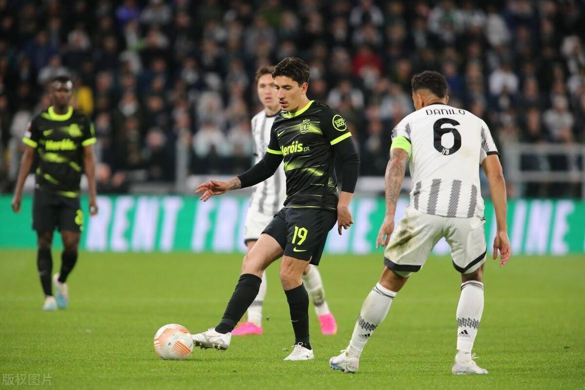 开云首页集结日体能课后，勒沃库森调整名单备战意甲，悬念犹存，身体对抗强度拉满的简单介绍